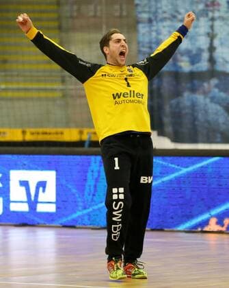 Bietigheim Handball 2 Bundesliga SG BBM Bietigheim vs HSG Nordhorn Lingen Domenico Ebner BBM cheering