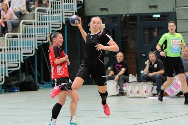 Dorina Korsos Tussis Metzingen II 2 TuSsies Metzingen II Handball Women 3 Bundesliga Sued 15 10 2017 Photo TBaur Eibner Metzingen Copyright: xBaur xEibner-Pressefotox EP_Toba