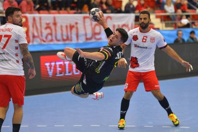 Handball, CL, Dinamo Bukarest - Reale Ademar October 15, 2017 - Bucharest, Romania - Jaime Fernandez Fernandez, during 2017 2018 EHF Men s Champions League Group Phase, match between Dinamo Bucharest and Abanca Ademar Leon, at Dinamo Hall, Bucurest, Romania, on 15 October 2017. Handball Dinamo Bucharest v Abanca Ademar Leon - 2017 18 EHF Men s Champions League - ZUMAn230 20171015_zaa_n230_411 Copyright: xAlexxNicodimx