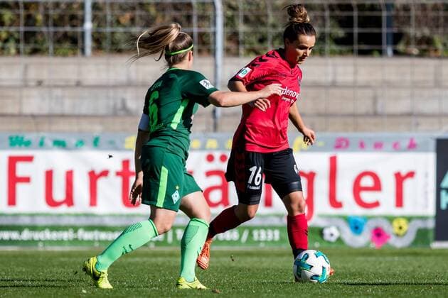 v left Marie Louise ETA SV Werder Bremen 6 and Lina Mary Magull SC Freiburg 16 in duel Duel Duel Tackle Football Alliance Women Bundesliga SC Freiburg SV Werder Bremen xdgx