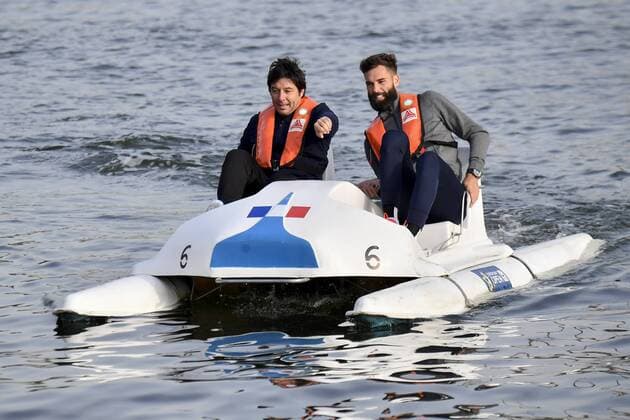 French tennis players Sebastien Grosjean and French Benoit Paire pictured during European pedalo cup, for the launch of the European Open Antwerp tennis tournement, a pedalo match between the two finalists of the Davis Cup, Belgium and France on the water, Monday 16 October 2017, in Antwerp. DIRKxWAEM  x05184122x