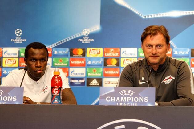RB Leipzig press conference Champions League Leipzig 16 10 2017 Red Bull Arena Football UEFA Champions League Group G 3 Matchday Press conference at Day the Game RB Leipzig vs FC Porto in Picture v l Bruma Players RB Leipzig and team manager Ralph Hasenhüttl Hasenhuettl