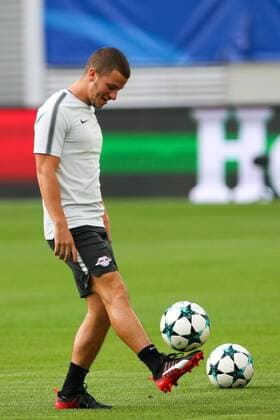 RB Leipzig Training Champions League Leipzig 16 10 2017 Red Bull Arena Football UEFA Champions League Group G 3 Matchday Training at Day the Game RB Leipzig vs FC Porto RB Leipzig Training in Picture Diego Demme