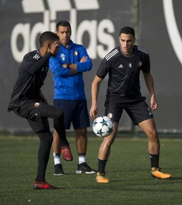 Fußball, CL, Feyenoord Rotterdam Training 16-10-2017 VOETBAL: TRAINING EN PERSCONFERENTIE FEYENOORD: ROTTERDAM Sofyan Amrabat (Feyenoord) Foto: SCS Michel Utrecht xVIxVIxImagesx xSoenarxChamidxsportfotografiexIVx 9034110