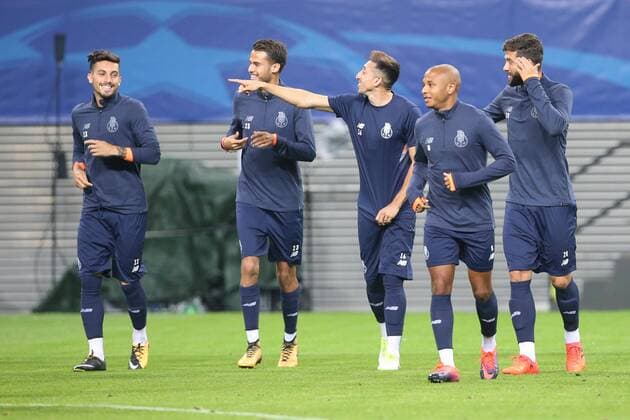 Training Porto Champions League Leipzig 16 10 2017 Red Bull Arena Football UEFA Champions League Group G 3 Matchday Training at Day the Game RB Leipzig vs FC Porto FC Porto Training in Picture v l Alex Telles 13 Porto Diego Reyes 23 Porto Hector Herrera 16 Porto Yacine Brahimi 8 Porto and Felipe 28 Porto