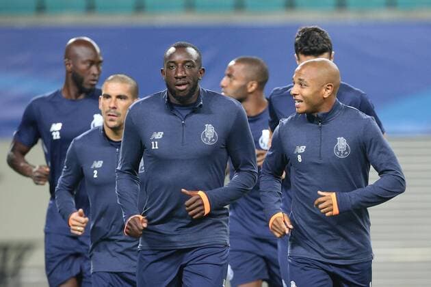 Training Porto Champions League Leipzig 16 10 2017 Red Bull Arena Football UEFA Champions League Group G 3 Matchday Training at Day the Game RB Leipzig vs FC Porto FC Porto Training in Picture v l Moussa MAREGA 11 Porto and Yacine Brahimi 8 Porto