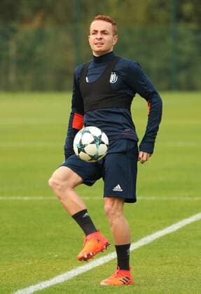 Anderlecht s Adrien Trebel pictured in action during a training of Belgian soccer team RSC Anderlecht, Tuesday 17 October 2017 in Brussels. Tomorrow Anderlecht is playing a game in the group stage (Group B) of the UEFA Champions League competition against French PSG. VIRGINIExLEFOUR  x05184514x