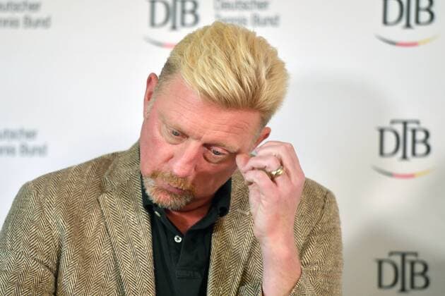 Boris Becker Head of Tennis Gesture DISAPPOINTED frustrated depressed Single Partly sliced Single subject Portrait Portrait Portrait Tennis Panel discussion German Tennis Federation and Bavarian Tennis Association at 17 10 2017 in Ismaning