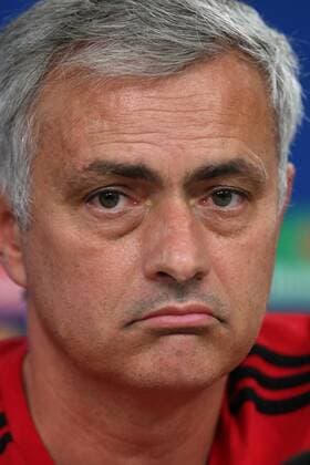 October 17, 2017 - Lisbon, Portugal - Manchester United ManU s Portuguese head coach Jose Mourinho attends a press conference PK Pressekonferenz at the Luz stadium in Lisbon, Portugal on October 17, 2017, on the eve of the UEFA Champions League football match SL Benfica vs Manchester United. Manchester United Training and Press Conference  - ZUMAn230 20171017_zaa_n230_146 Copyright: xPedroxFiuzax