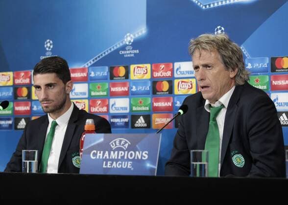 October 17, 2017 - Turin, Italy - Cristiano Piccini and Jorge Jesus during the Champions League press conference PK Pressekonferenz before the match between Juventus and Sporrting Clube de Portugal, in Turin, on October 17, 2017 Sporting Clube De Portugal-Press Confference  - ZUMAn230 20171017_zaa_n230_174 Copyright: xLorisxRosellix