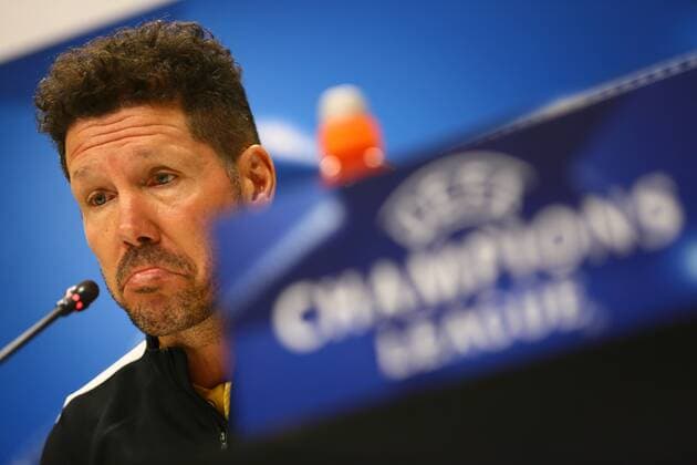 Qarabag: Atletico Madrid UEFA Champions Leuge Gro Atletico Madrid s head coach, Diego Simeone, attends a press conference PK Pressekonferenz following a training session at the Baku Oliympiy stadium in Baku, Azerbaijan, 17 October 2017. Atletico Madrid will face FK Qarabag in the UEFA Champions League group C soccer match on 18 October 2017. Baku Azerbaijan  AzizxKarimovx xPacifcixPress