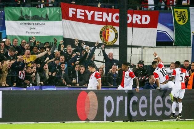 Steven Berghuis of Feyenoord, Jean Paul Boetius of Feyenoord, Tonny Vilhena of Feyenoord, Ridgeciano Haps of Feyenoord during the UEFA Champions League group F match between Feyenoord Rotterdam and Shakhtar Donetsk at the Kuip on October 17, 2017 in Rotterdam, The Netherlands UEFA Champions League 2017 2018 xVIxVIxImagesx xTomxBodexMultimediaxIVx 9040031