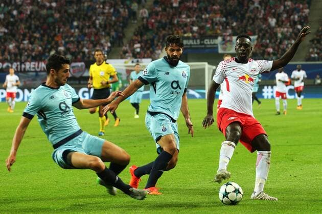 17 10 2017 xkvx Football Champions League RB Leipzig FC Porto emspor v l Marcano FC Porto Felipe Monteiro FC Porto Jean Kevin Augustin RB Leipzig Leipzig