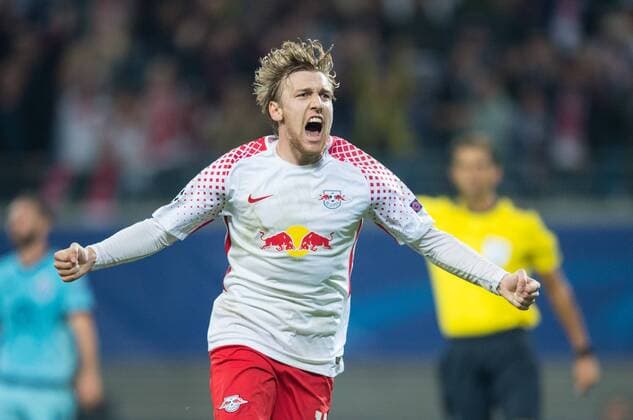 cheering After the goal to 2 1 Scorer Emil Forsberg l celebrate his Results Football International UEFA Champions League Season 2017 2018 Group game RB Leipzig FC Porto in Leipzig Germany at 17 10 2017