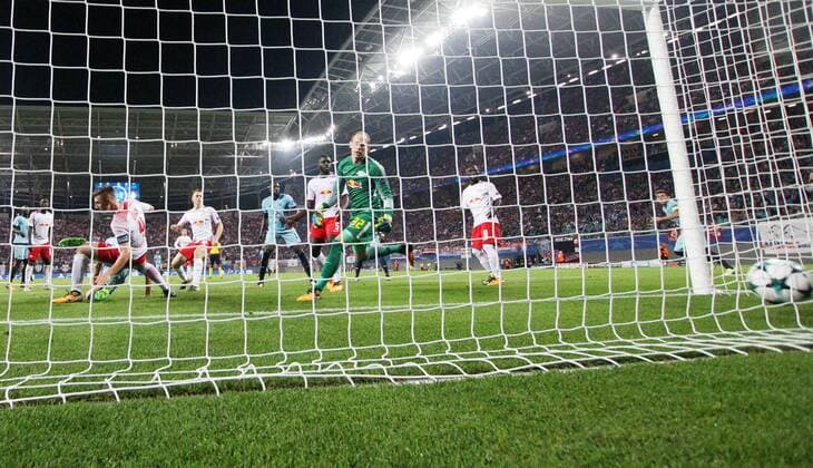 RB Leipzig Porto Football Champions League Leipzig 17 10 2017 Red Bull Arena Football UEFA Champions League Group G 3 Matchday Lawn ball sport Leipzig vs FC Porto in Picture goal for Porto the Results to 3 2 Supply