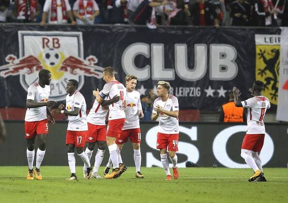 Photo goal celebration Leipzig left Congratulations to Dayot Upamecano and Bruma Football UEFA Champions League at Tue 17 10 2017 Group game RB Leipzig FC Porto