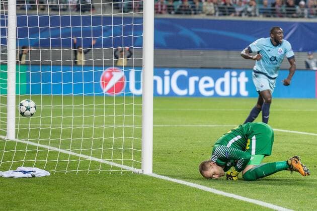 Peter Gulacsi RB Leipzig 32 Goalkeeper Goalkeeper is overcome goal Goal Goals Action shot 1 1 Football UEFA Champions League RB Leipzig FC Porto xprx