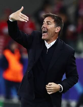 MOSCOW, RUSSIA - OCTOBER 17, 2017: FC Sevilla manager Eduardo Berizzo at the 2017 18 UEFA Champions League Group E Round 3 football match against Spartak Moscow at Otkrytiye Arena Stadium. Stanislav Krasilnikov TASS  TS0650C3