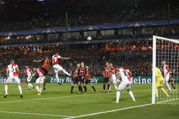during the UEFA Champions League group F match between Feyenoord Rotterdam and Shakhtar Donetsk at the Kuip on October 17, 2017 in Rotterdam, The Netherlands UEFA Champions League 2017 2018 xVIxVIxImagesx xJeroenxPutmansxIVx 9041444