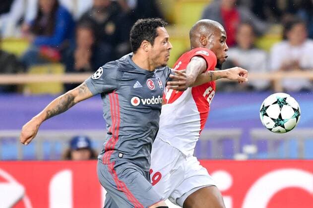 19 DJIBRIL SIDIBE mon 03 Adriano bes FOOTBALL Monaco vs Besiktas Ligue des Champions 17 10 2017 FEP Panoramic 