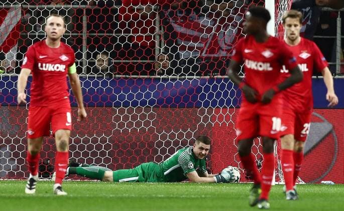 MOSCOW, RUSSIA - OCTOBER 17, 2017: Spartak Moscow s goalkeeper Alexander Selikhov (C) who has conceded a goal in the 2017 18 UEFA Champions League Group E Round 3 football match against FC Sevilla at Otkrytiye Arena Stadium. FC Spartak Moscow won the game 5-1. Stanislav Krasilnikov TASS  TS0650D7