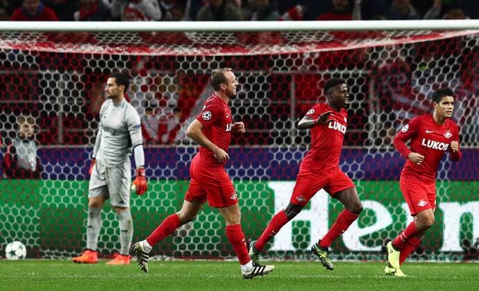 MOSCOW, RUSSIA - OCTOBER 17, 2017: Spartak Moscow s Denis Glushakov, Quincy Promes and Lorenzo Melgarejo (L-R front) celebrate scoring in the 2017 18 UEFA Champions League Group E Round 3 football match against FC Sevilla at Otkrytiye Arena Stadium. FC Spartak Moscow won the game 5-1. Stanislav Krasilnikov TASS  TS0650E0