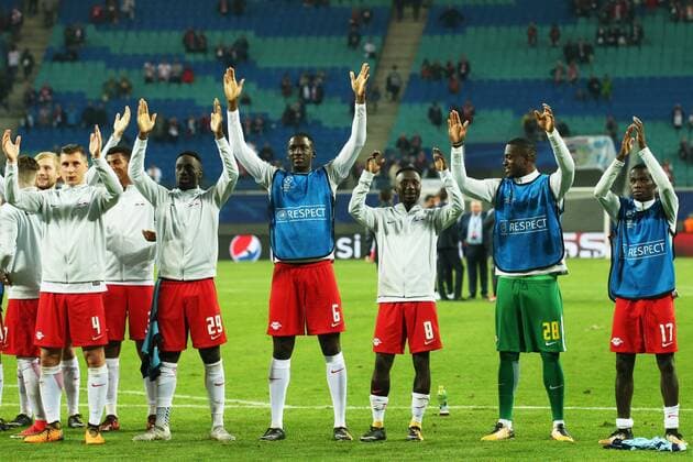 17 10 2017 xkvx Football Champions League RB Leipzig FC Porto emspor v l RB Leipzig Players cheer celebrate the Victory Leipzig