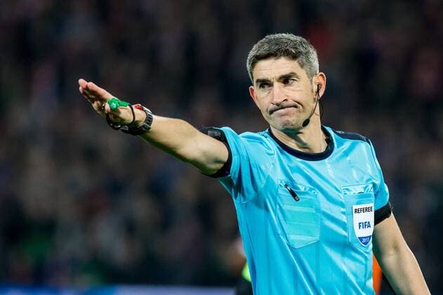 ROTTERDAM - Feyenoord - FC Shakhtar Donetsk , Voetbal , Seizoen 2017 2018 , Champions League , Feijenoord stadion de Kuip , 17-10-2017 , eindstand 1-2 , Scheidsrechter Alberto Undiano Mallenco Feyenoord - Shakhtar  x1764283x