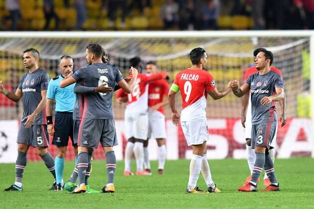 09 RADAMEL FALCAO mon 03 Adriano bes FAIR PLAY FOOTBALL Monaco vs Besiktas Ligue des Champions 17 10 2017 FEP Panoramic 