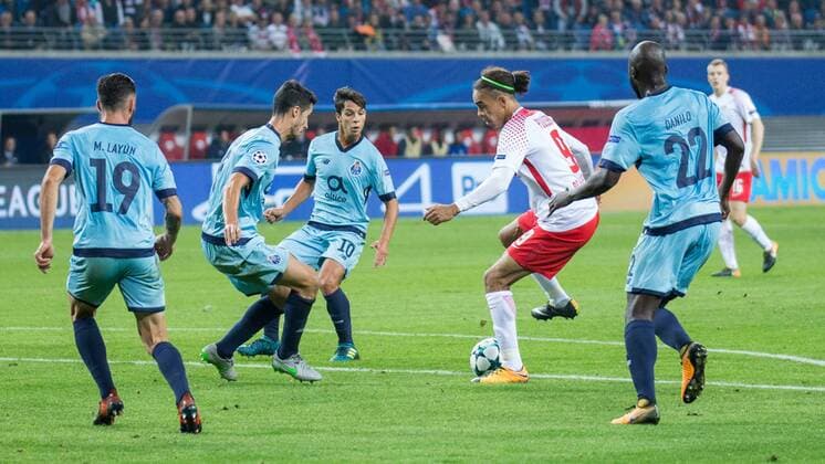 v left Miguel Layun FC Porto 19 Ivan Marcano FC Porto 5 Oliver Torres FC Porto 10 Yussuf Poulsen RB Leipzig 9 Danilo Pereira FC Porto 22 Football UEFA Champions League RB Leipzig FC Porto xprx