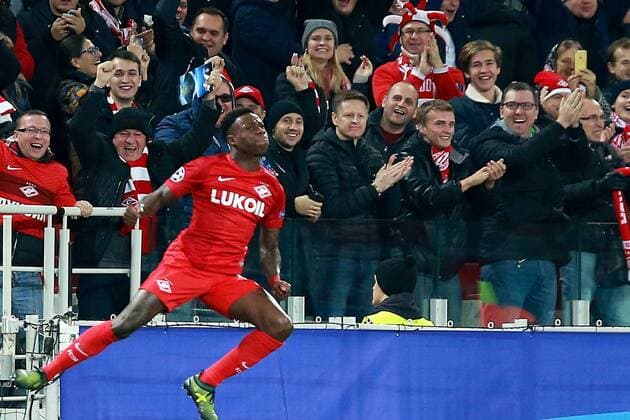 October 18, 2017 - Moscow, Russia - October 17, 2017. Russia, Moscow, Otkritie Arena Stadium. Spartak s player and Sevilla s player in the 2017 18 UEFA Champions League s group stage match between Spartak (Moscow, Russia) and Sevilla FC Soccer 2017: Champions League: Spartak Moscow vs Sevilla FC  - ZUMAl75_ 20171018_zaf_l75_005 Copyright: xDmitryxGolubovichx