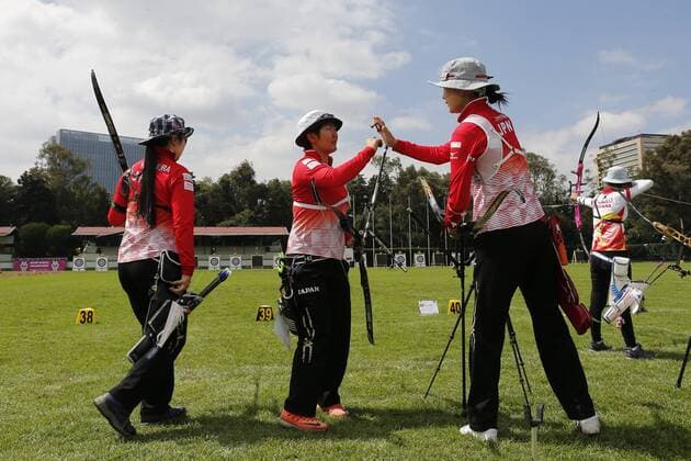 The Japan team members Sugimoto Tomomi, Nakamura Miki and Hayakawa Ren compete during the female recuve bow event as part of the outdoor World Archery Championships in Mexico City, Mexico, 17 October 2017. The World Championships will continue until the weekend, when the competition will be moved to the Main Square of the capital. World Archery Championships in Mexico !ACHTUNG: NUR REDAKTIONELLE NUTZUNG!  Copyright: xJoséxMéndezx MEX008 20171018-636438858253835261
