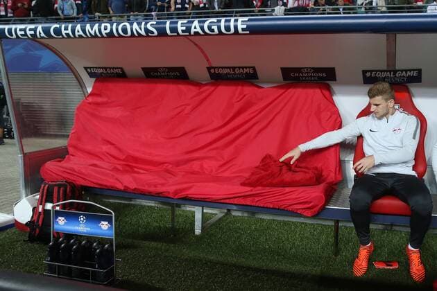Substitutes u0026 39; bench Timo Werner RB Leipzig Group game G Champions League Season 2017 2018 Lawn ball sport Leipzig vs FC Porto in the RB Arena in Leipzig Germany Football Man Men 17 10 2017
