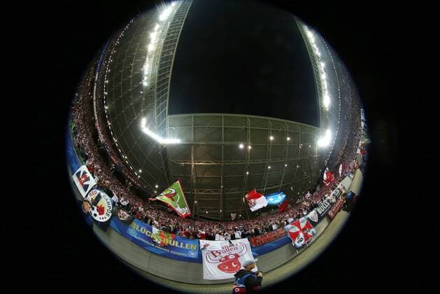 ger UEFA Champions League Fight Lawn ball sport Leipzig vs FC Porto 17 10 17 Leipzig Red Bull Arena ger Season 2017 2018 UEFA Champions League Fight Group G 03 Matchday Lawn ball sport Leipzig vs FC Porto in Picture supporters RB Leipzig