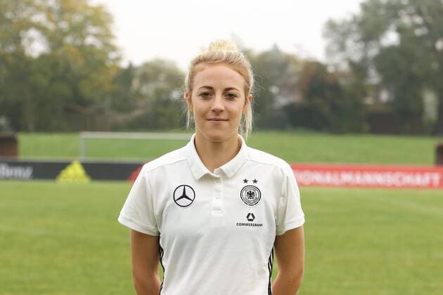 Carolin Simon Photo call Women national team Football 18 10 2017 12 10 2017 Mainz Kastel Copyright: xWeissx Eibner-Pressefotox EP_rws