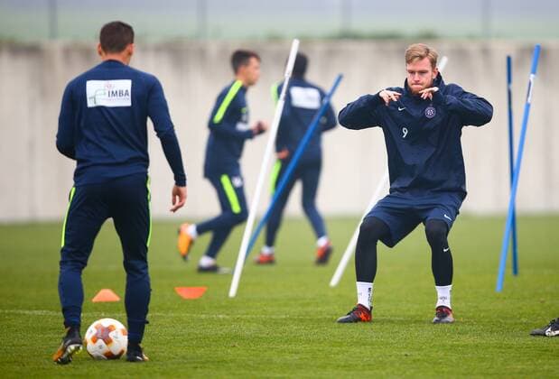 SOCCER - EL, A.Wien vs Rijeka, preview STEINBRUNN,AUSTRIA,18.OCT.17 - SOCCER - UEFA Europa League, FK Austria Wien vs HNK Rijeka, preview, training of A. Wien. Image shows Kevin Friesenbichler (A.Wien). GEPAxpictures xCh.xKelemen