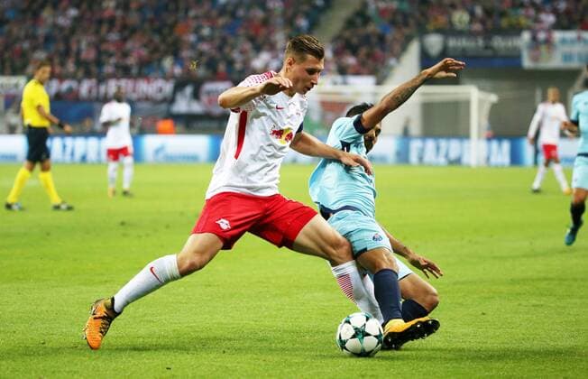 RB Leipzig Porto Football Champions League Leipzig 17 10 2017 Red Bull Arena Football UEFA Champions League Group G 3 Matchday RB Leipzig DEU vs FC Porto PRT 3 2 3 2 in Picture v l Willi Orban 4 RB Leipzig and Jesus Corona 17 Porto