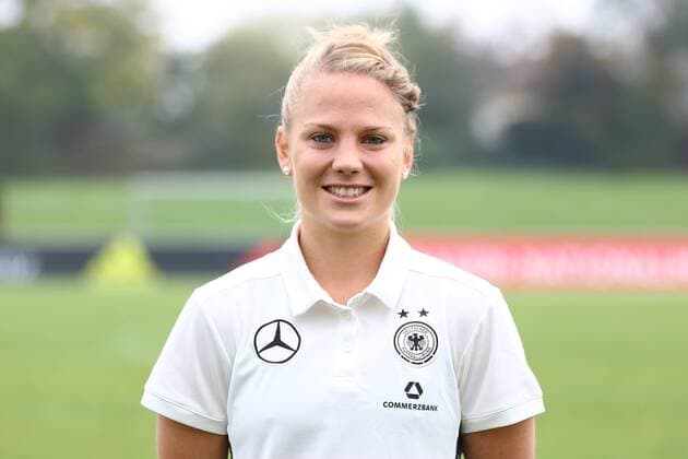 18 10 2017 xCEx Mainz Kastel KFV Stadium German Women national team DFB DFB Women Team photo and Training Women u0026 39;s football national team Leonie Maier 4 DFB