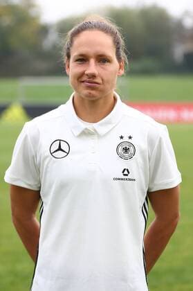 18 10 2017 xCEx Mainz Kastel KFV Stadium German Women national team DFB DFB Women Team photo and Training Women u0026 39;s football national team Babett Peter 5 DFB