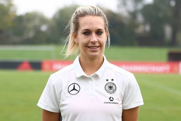 18 10 2017 xCEx Mainz Kastel KFV Stadium German Women national team DFB DFB Women Team photo and Training Women u0026 39;s football national team Lena Goeßling 8 DFB
