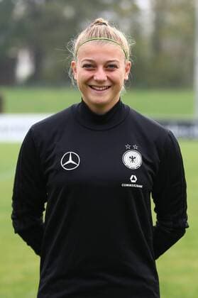 18 10 2017 xCEx Mainz Kastel KFV Stadium German Women national team DFB DFB Women Team photo and Training Women u0026 39;s football national team Carina Schlueter 21 DFB