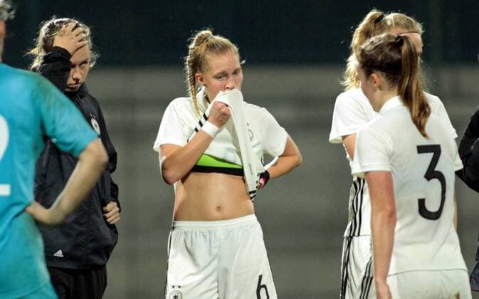 18.10.2017 Belgrade Serbia-Germany U19-Under 19 International Friendly Länderspiel match men s football Janina Minge (c) Germany after lost match : 