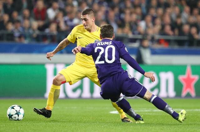 PSG s Marco Verratti and Anderlecht s Sven Kums fight for the ball during a third game (out of 6) in the group stage (Group B) of the UEFA Champions League competition between Belgian soccer team RSC Anderlecht and French club PSG Paris Saint-Germain, Wednesday 18 October 2017 in Brussels. VIRGINIExLEFOUR  x05185375x