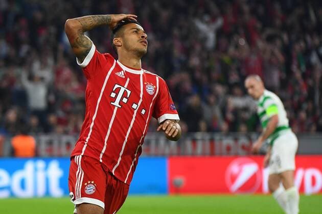 18 10 2017 xJHx Football Champions League FC Bavaria Munich Celtic Glasgow emspor v l goal celebration Goal Celebration Celebrate The Goal to not given 1 0 through Thiago FCB FC Bavaria Munich Munich
