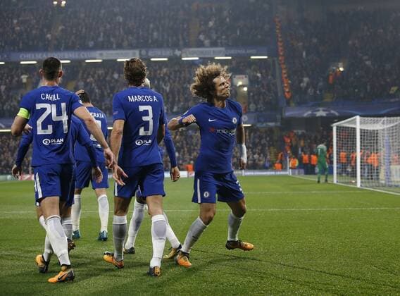 Fußball, CL, FC Chelsea - AS Rom Chelsea s David Luiz celebrates scoring his sides opening goal during the champions league group match at Stamford Bridge Stadium, London. Picture date 18th October 2017. Picture credit should read: David Klein Sportimage EDITORIAL USE ONLY. No use with unauthorised audio, video, data, fixture lists, club league logos or live services. Online in-match use limited to 120 images, no video emulation. No use in betting, games or single club league player publications.