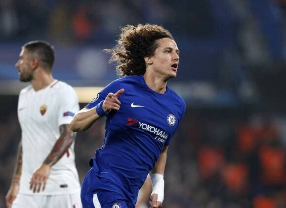 Fußball, CL, FC Chelsea - AS Rom Chelsea s David Luiz celebrates scoring his sides opening goal during the champions league group match at Stamford Bridge Stadium, London. Picture date 18th October 2017. Picture credit should read: David Klein Sportimage EDITORIAL USE ONLY. No use with unauthorised audio, video, data, fixture lists, club league logos or live services. Online in-match use limited to 120 images, no video emulation. No use in betting, games or single club league player publications.