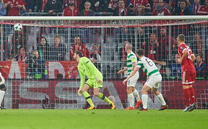 Joshua KIMMICH FCB 32 Torschuß shoots the goal to 2 0 FC Bavaria Munich Celtic Glasgow Group stage Leg Football UEFA Champions League Munich 18 10 2017 CL Season 2017 2018