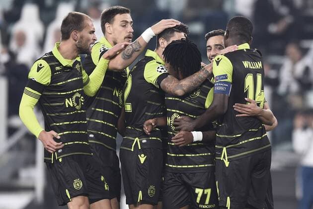 Fußball, CL, Juventus Turin - Sporting Lissabon Db Torino 18 10 2017 - Champions League Juventus-Sporting Lisbona foto Daniele Buffa Image nella foto: esultanza Sporting Lisbona autogol Alex Sandro 