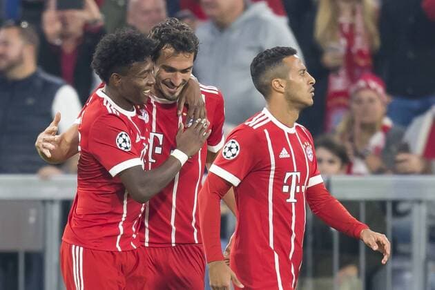 ger UEFA CL FC Bavaria Munich ger vs Celtic Glasgow GB 18 10 2017 Alliance Arena Munich ger UEFA CL FC Bavaria Munich ger vs Celtic Glasgow GB Group B in Picture cheering After the goal to 3 0 through Mats Hummels FCB 5 with David Alaba FCB 27 nordphotox xStraubmeier nph00004