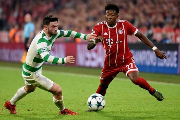 Patrick Roberts Celtic Glasgow David Alaba FC Bavaria Munich Germany Munich Sports Football UEFA Champions League Matchday 3 FC Bavaria Munich vs Celtic Glasgow at 18 10 2017 Alliance Arena